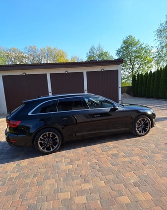 Audi A4 cena 69999 przebieg: 296500, rok produkcji 2016 z Rzgów małe 352